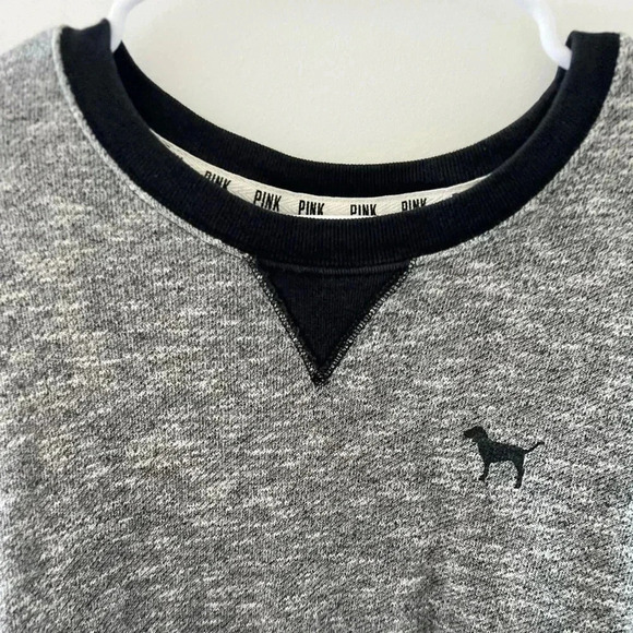 Women’s Pink Victoria Secret sweatshirt size Small - Picture 4 of 4